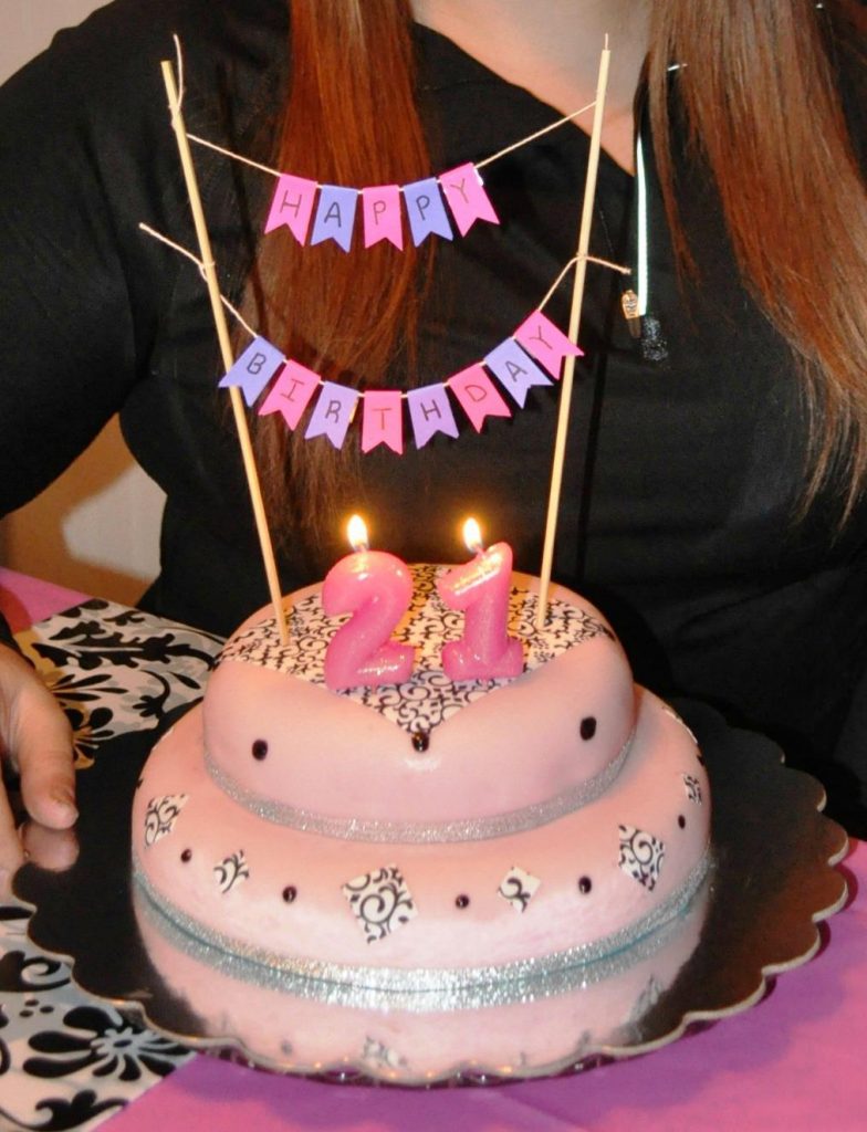 Pictures-Of-21st-Birthday-Cakes