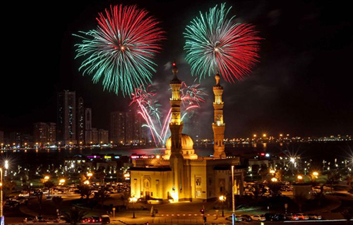 الألعاب النارية بمناسبة عيد الفطر