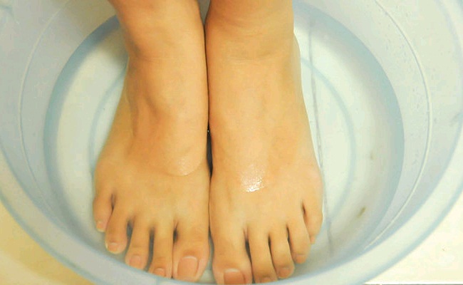 Soaking-Feet-In-Water