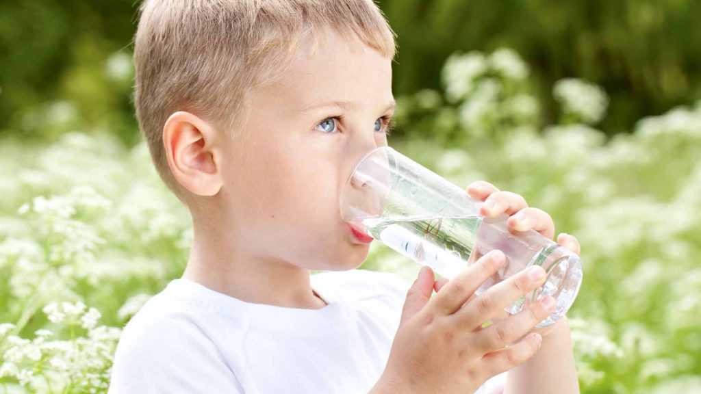 child-drink-water